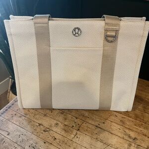 Lululemon Athletica Cream Laptop Bag Spacious Minimalist Design
